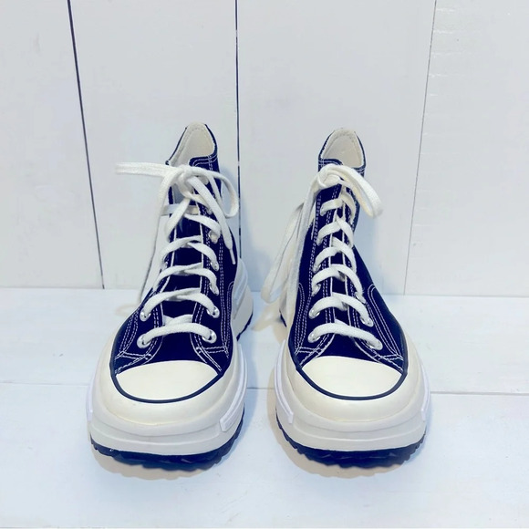 Converse Run Star Legacy Platform Sneaker in Black - Picture 7 of 14